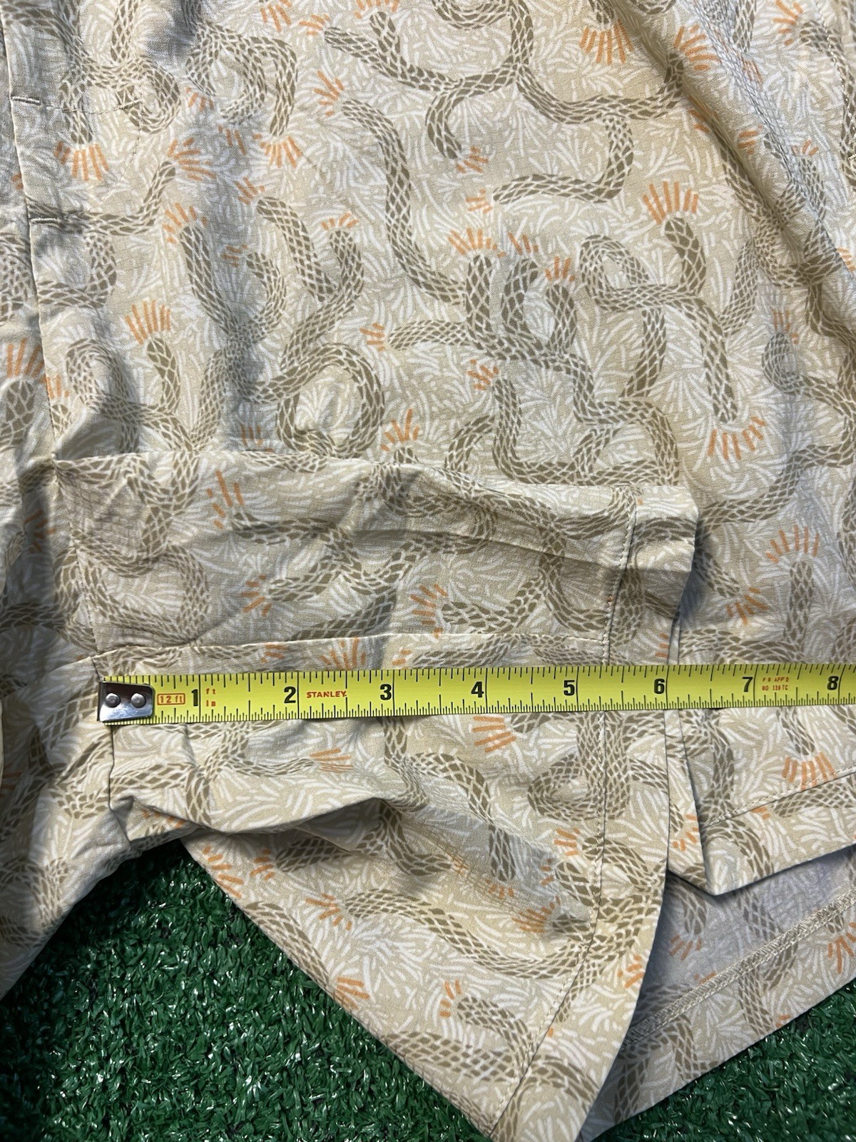 Prana Peak To Pavement Lined Shorts – Cliffside Yucca Print – Mens L NWT$85