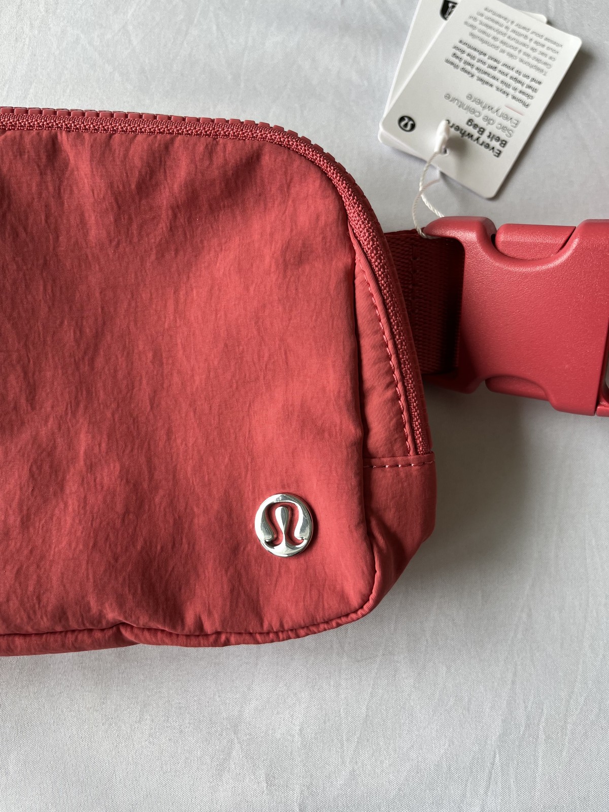NWT lululemon Everywhere Belt Bag 1L – OG Original Continuous Strap