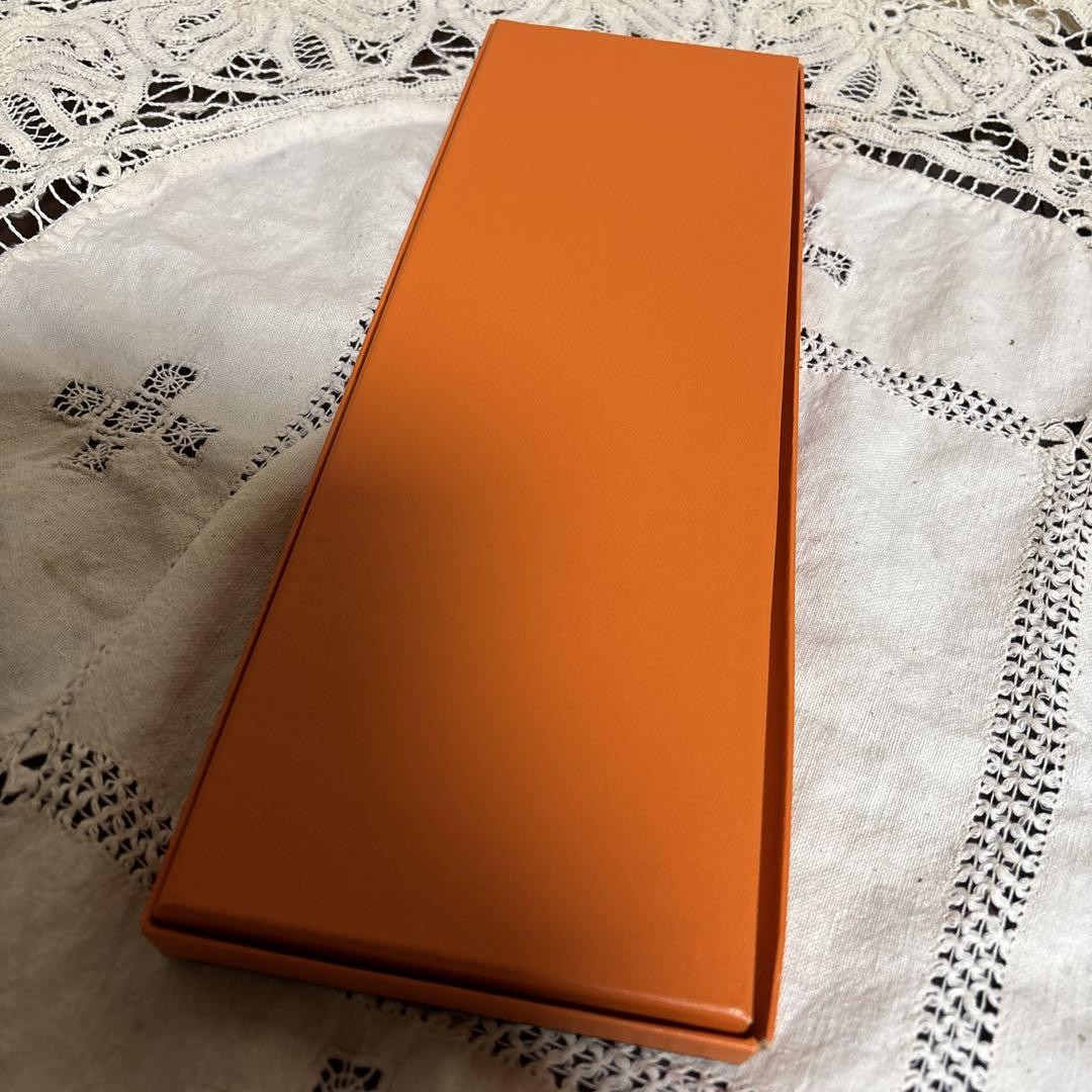 Hermes Tie – Used Long-Term Storage No Returns or Claims Accepted
