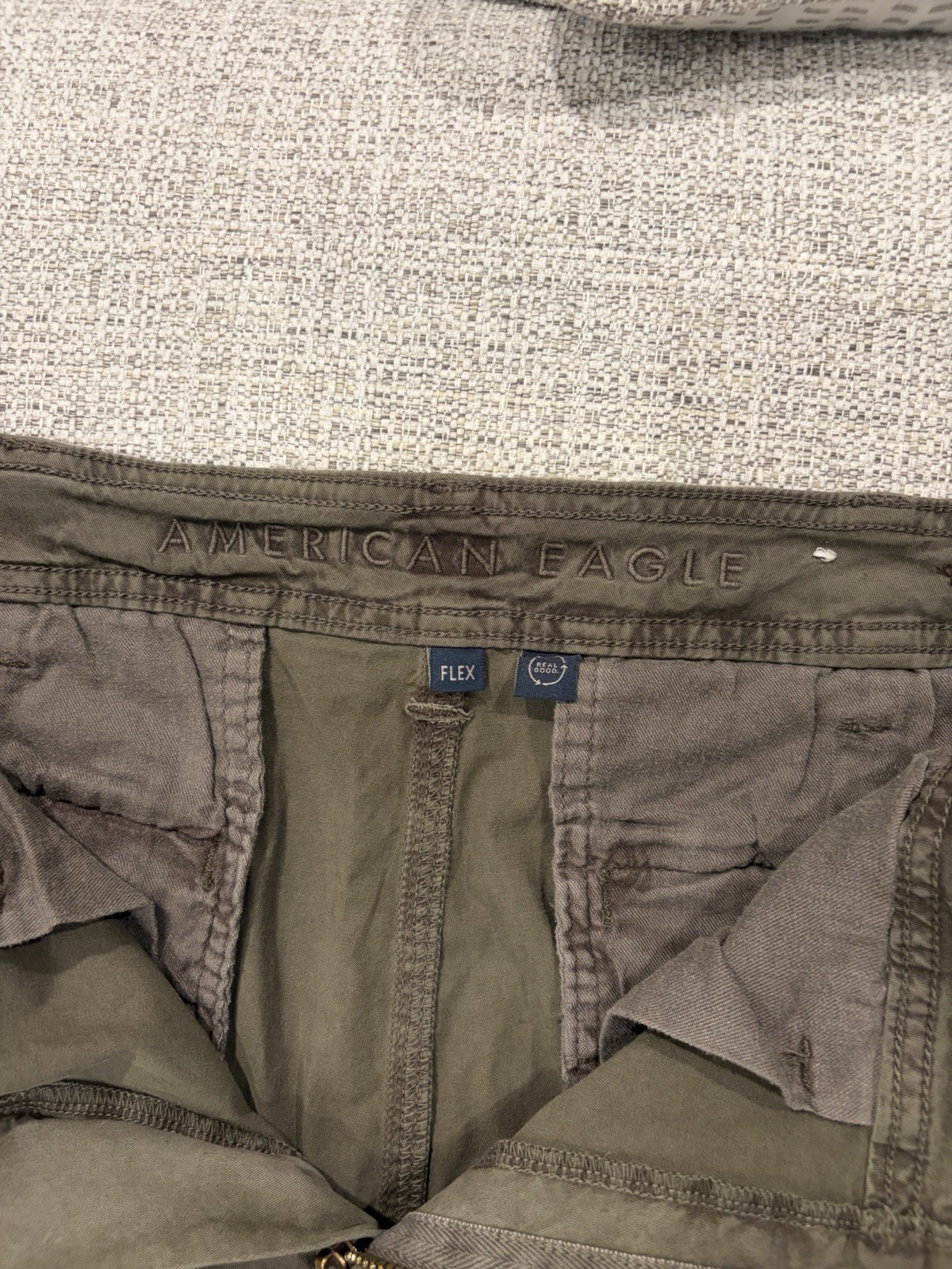 American Eagle Flex Stretch Green Cargo Pants Mens 32W Straight Fit Pockets
