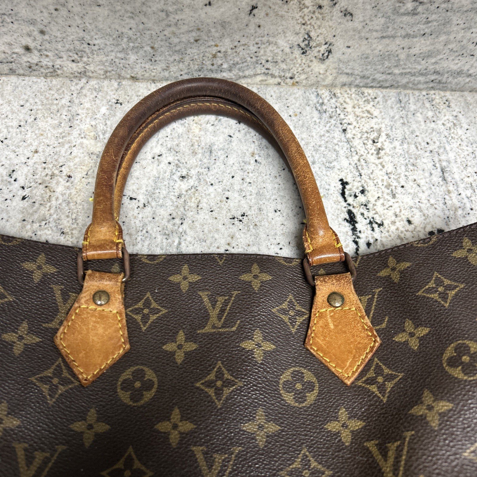 Vintage Louis Vuitton Brown Monogram Canvas Sac Plat – 1 OWNER 🔥🔥