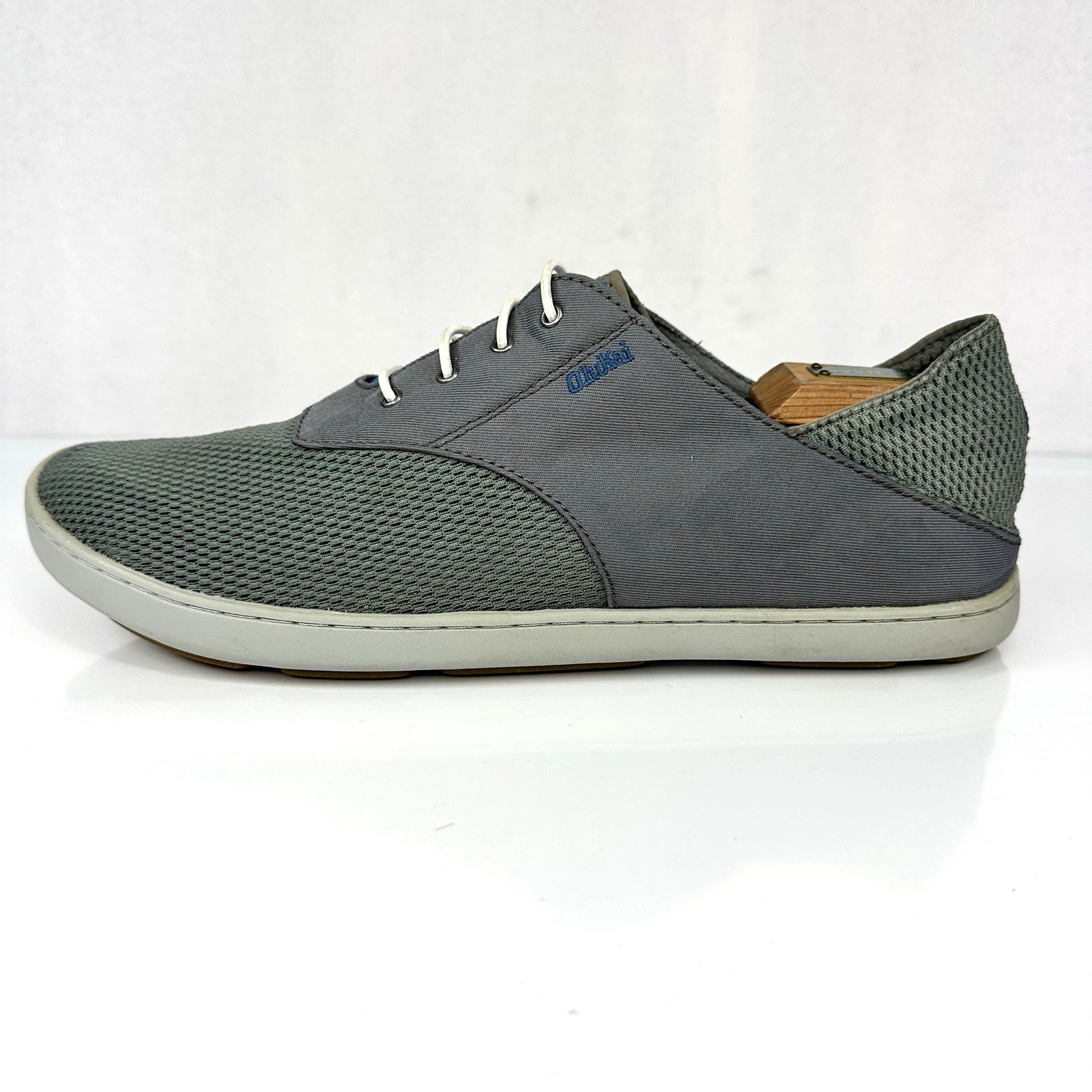 Mens OluKai Nohea Moku Casual Shoes Low Top Sneakers Gray Size 11 Comfort