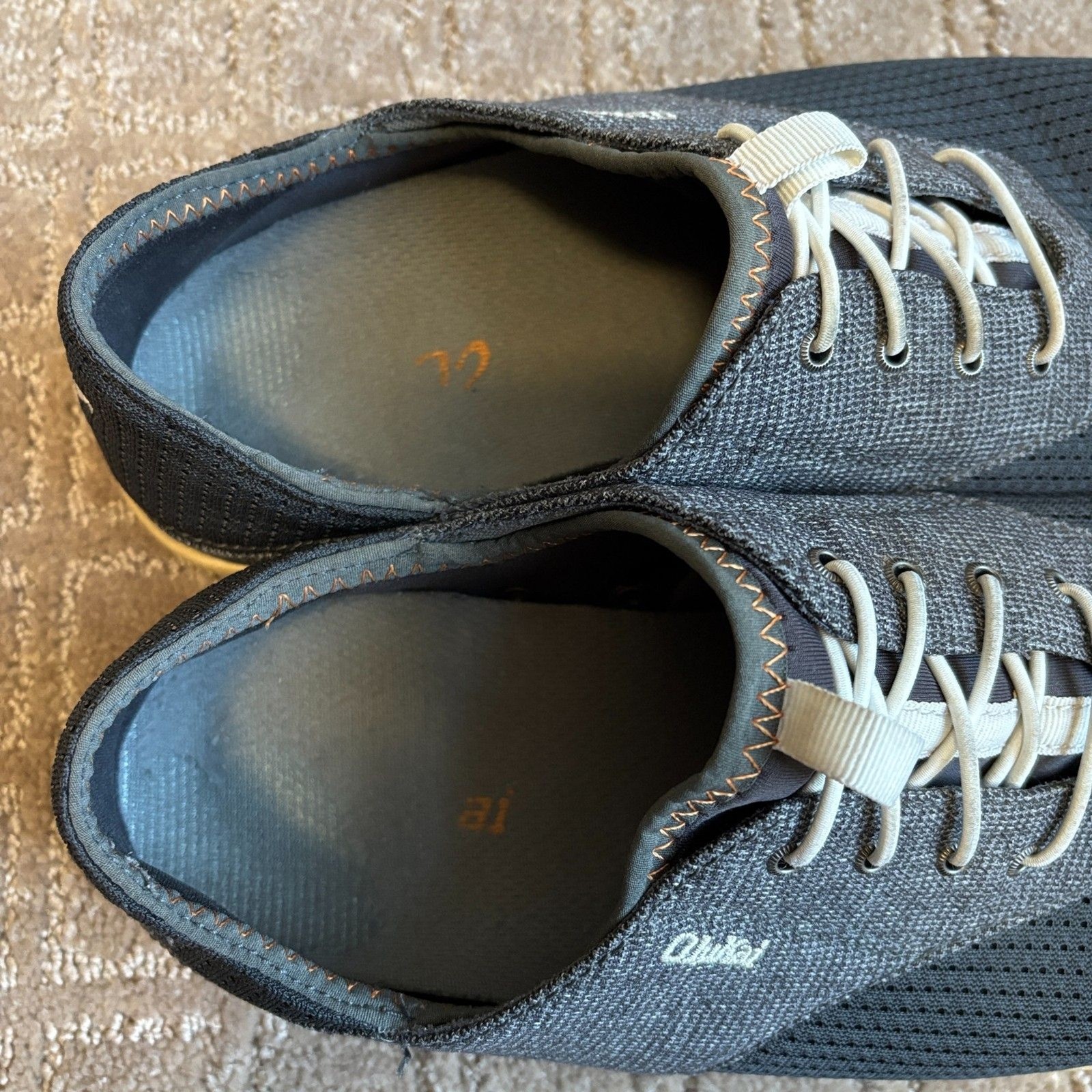 OluKai Nohea Moku Slip On Boat Shoes Mens 9 Drop Heel Land Water Casual No Tie