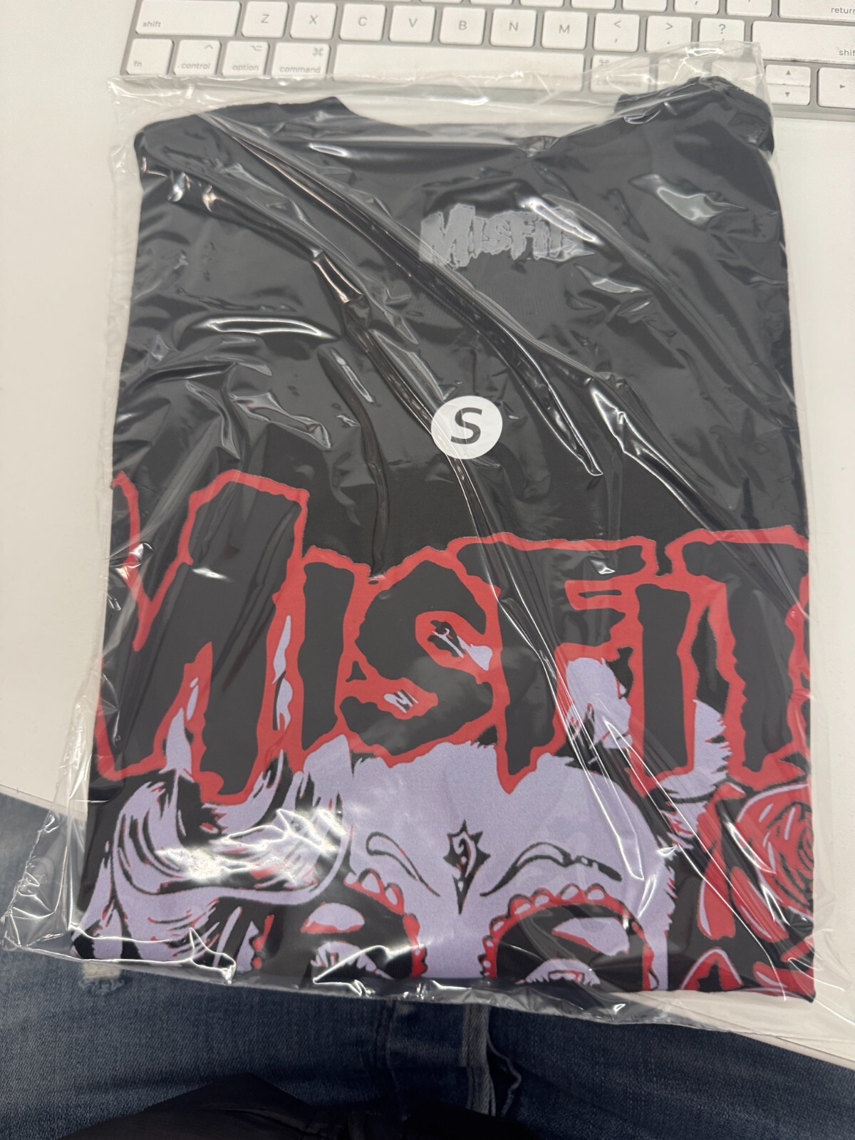Misfits Dia De Los Muertos Movie Star T-Shirt