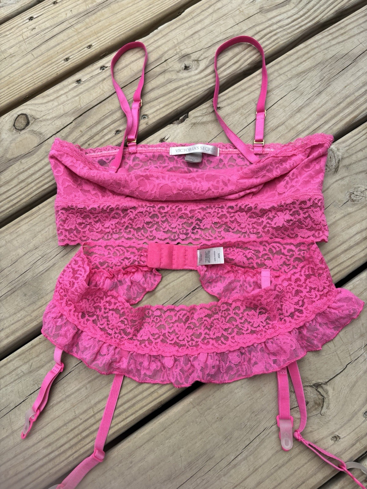 Victoria’s Secret Silver tag Bra And Garter Set