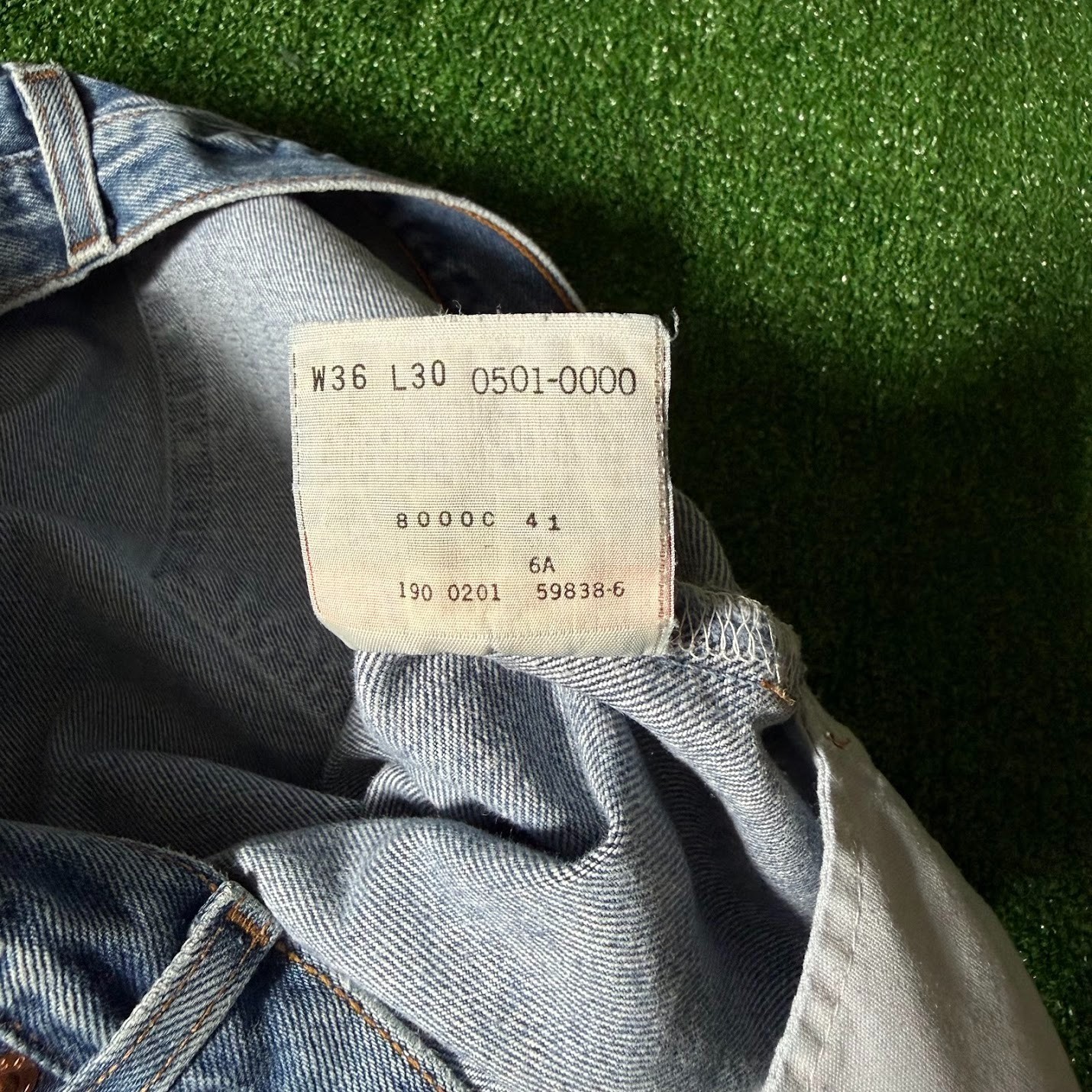 Vintage 2001 Levi’s 501XX Shrink To Fit STF Rigid Denim Jeans 36×30 Button Fly