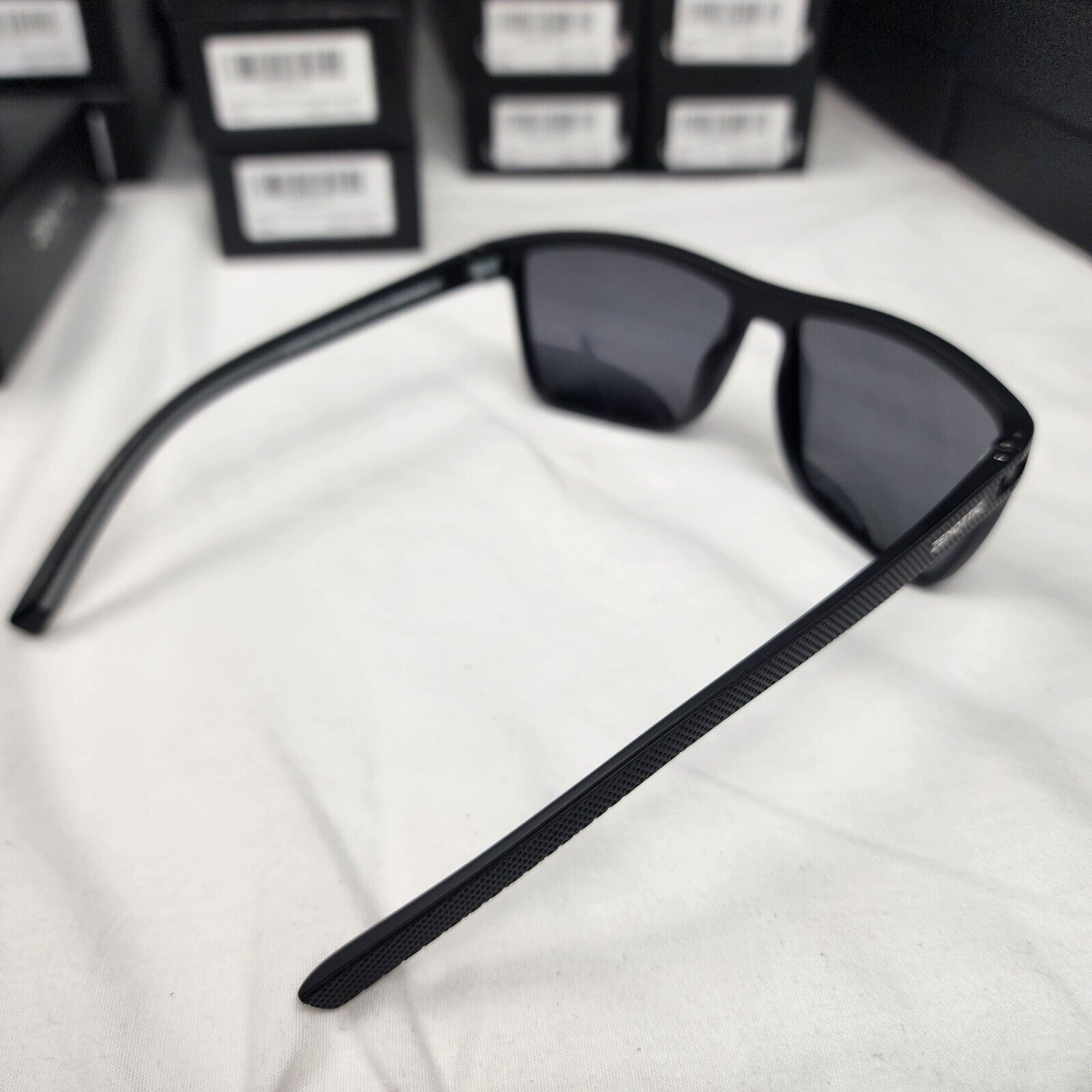 ZENOTTIC Polarized Sunglasses for Men Lightweight UV400 Square Sun Glasses