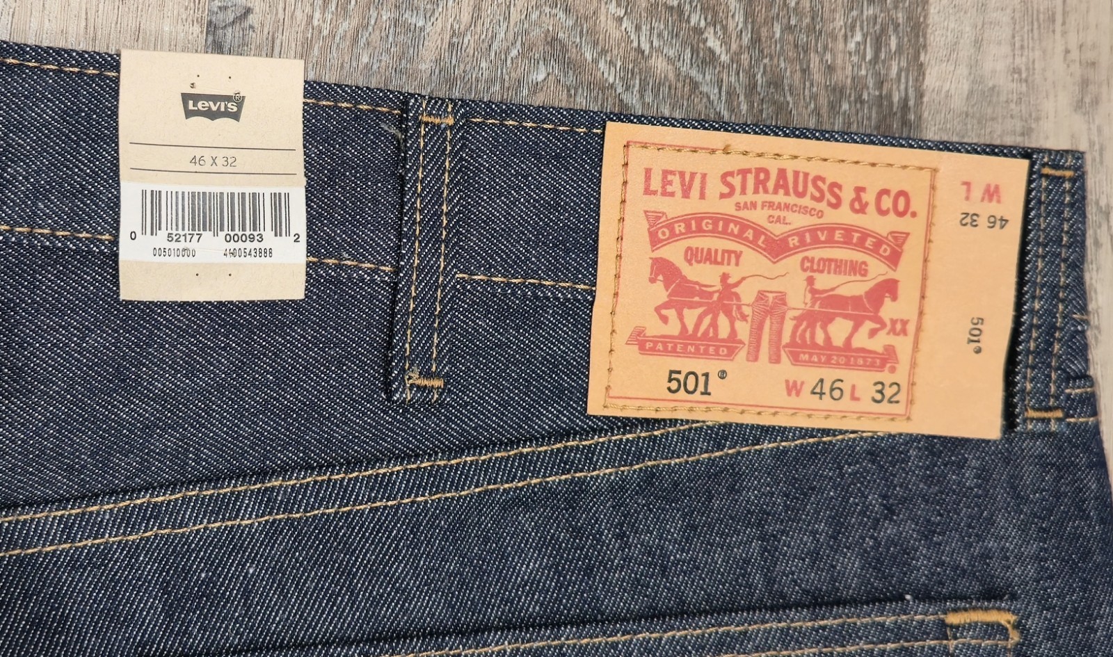 NWT Levi’s 501 Original Shrink-To-Fit Men’s Jeans Dark Wash 46×32 Rigid Straight