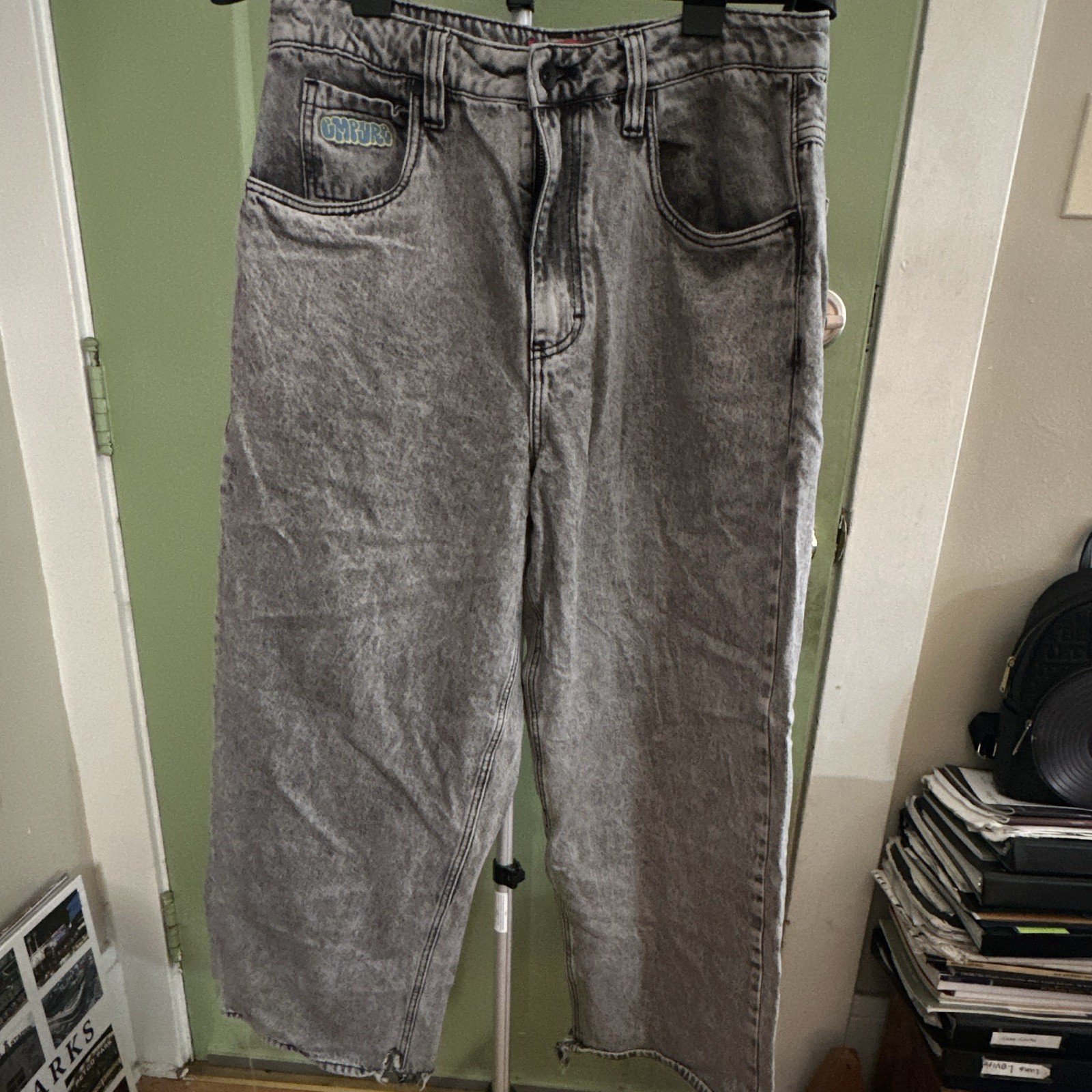 Empyre Baggy Jeans – Size 32 – Stone washed, Gray