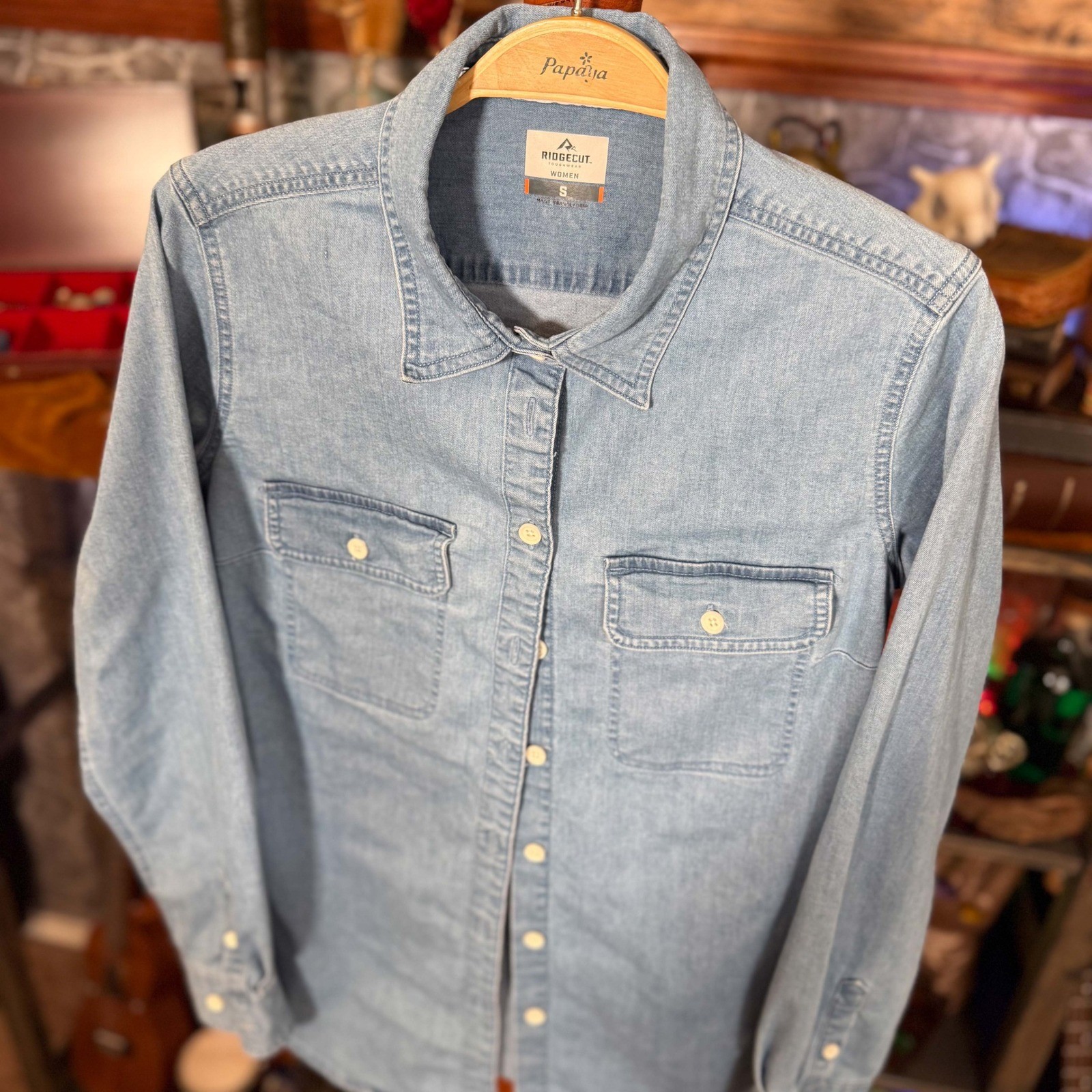 Ridgecut Toughwear Light Wash Denim Button Down Shirt Women Small Blue Utility