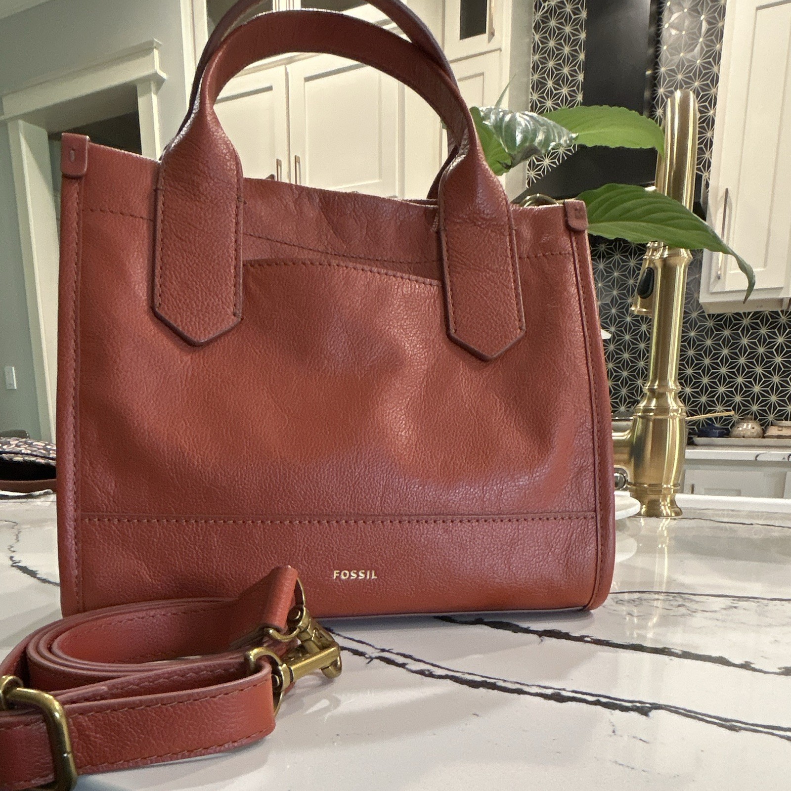 Fossil Brown Pebbled Zip Satchel Top Handle Detachable Adjustable Strap