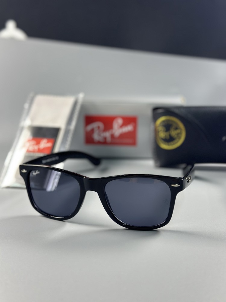 Ray-Ban Classic Retro Polarized Sunglasses Men UV Protection Black Frame Stylish