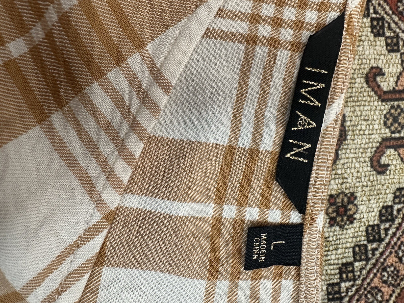 IMAN Beige/White Plaid V-Neck Twist Front Rayon Woven Blouse Long Sleeve L