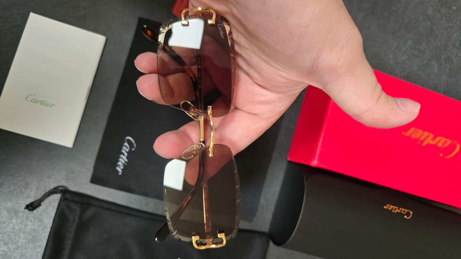Cartier C Wire Diamond cut Gradient Brown Men’s Sunglasses Golden frame