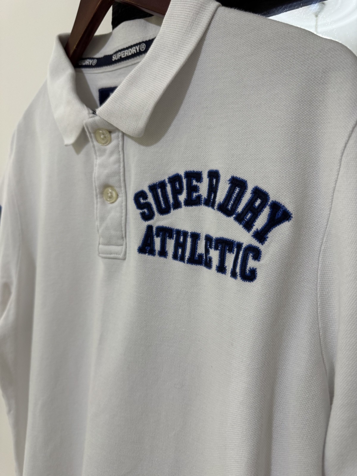 Superdry Premium Athletic Polo Shirt Men XXL Fits L/XL White Distressed Varsity