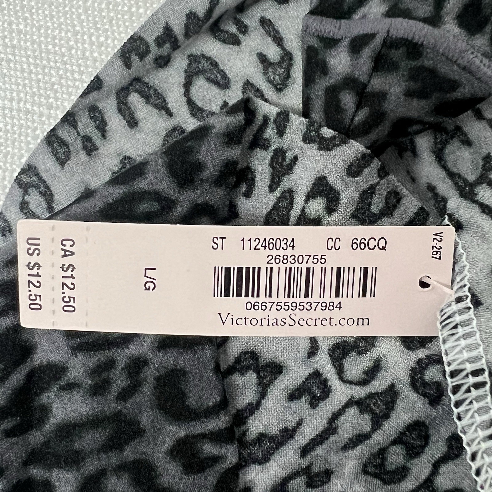 Victoria’s Secret Leopard No-Show Thong Panty Animal Print Seamless Large