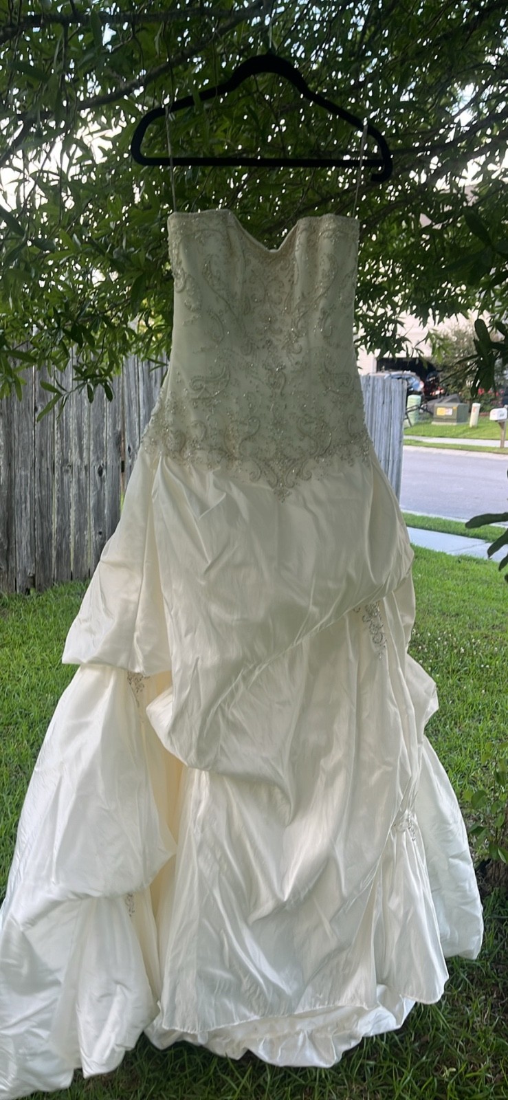 maggie sottero wedding dress size 12