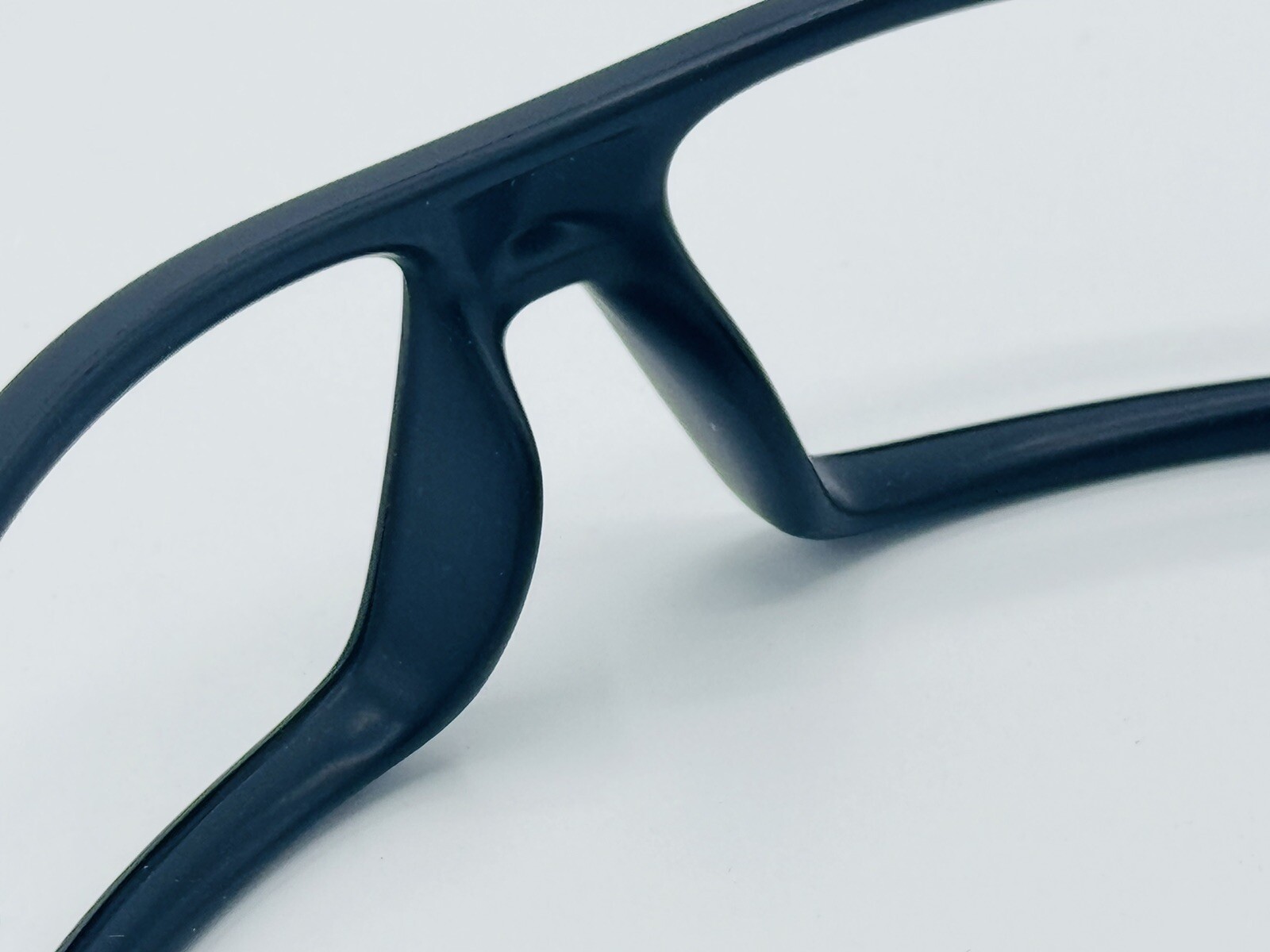 OAKLEY GASCAN SUNGLASSES MATTE BLACK REPLACEMENT FRONT FRAME AUTHENTIC PARTS