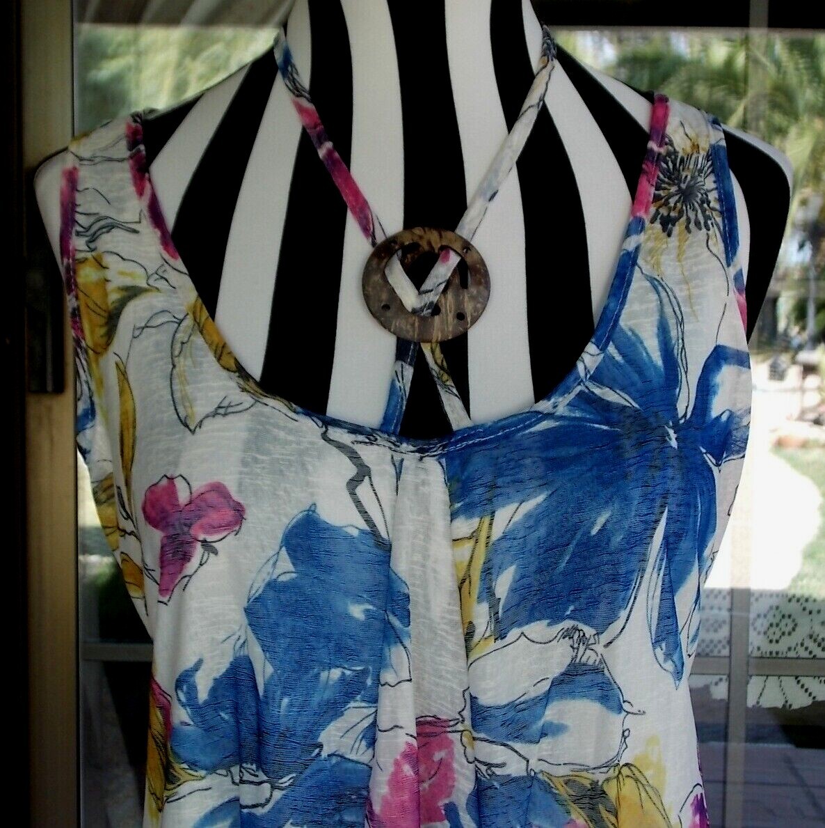 Pretty Angel Lined Beaded Halter Style Sleeveless Ballon Hem Tunic Shirt Sz. S
