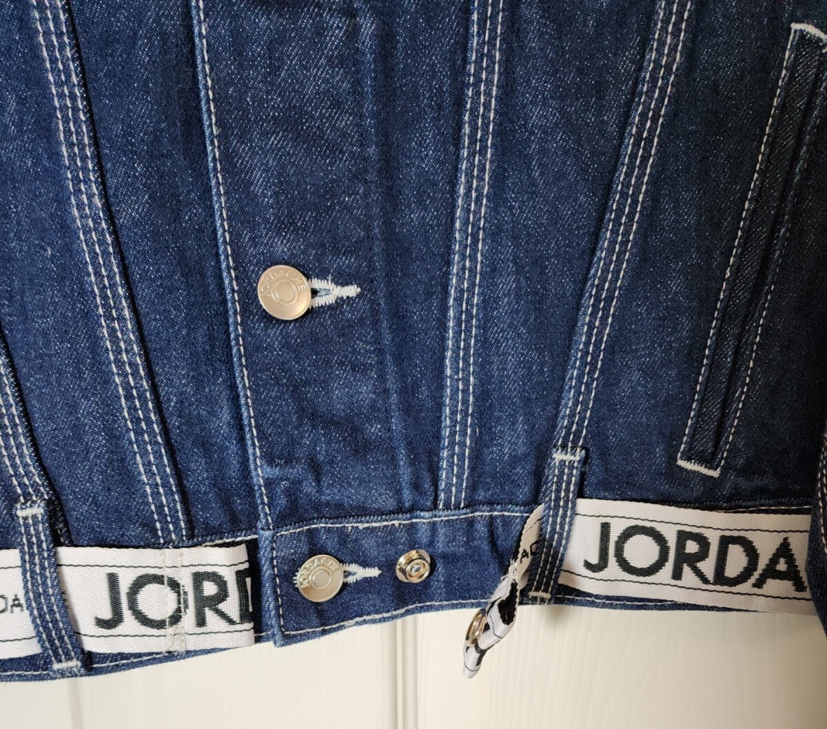 Jordache Womens Jean Jacket Crop Denim Blue Trucker 80s 90s Cotton Logo Lg