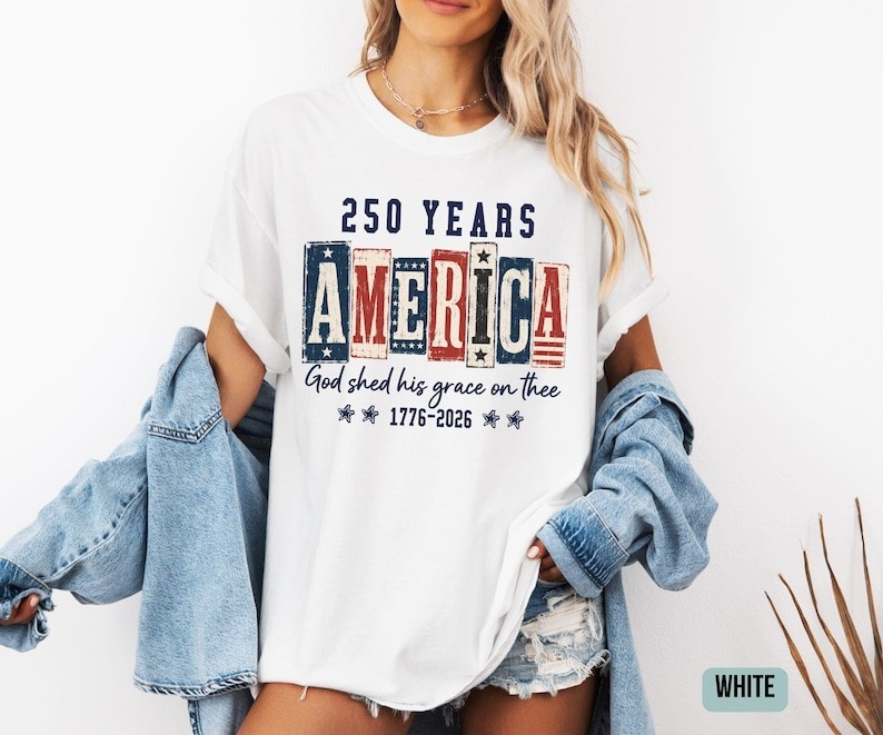 America 250 Years 1776-2026 Patriotic Vintage USA Flag Graphic T-Shirt Unisex Te