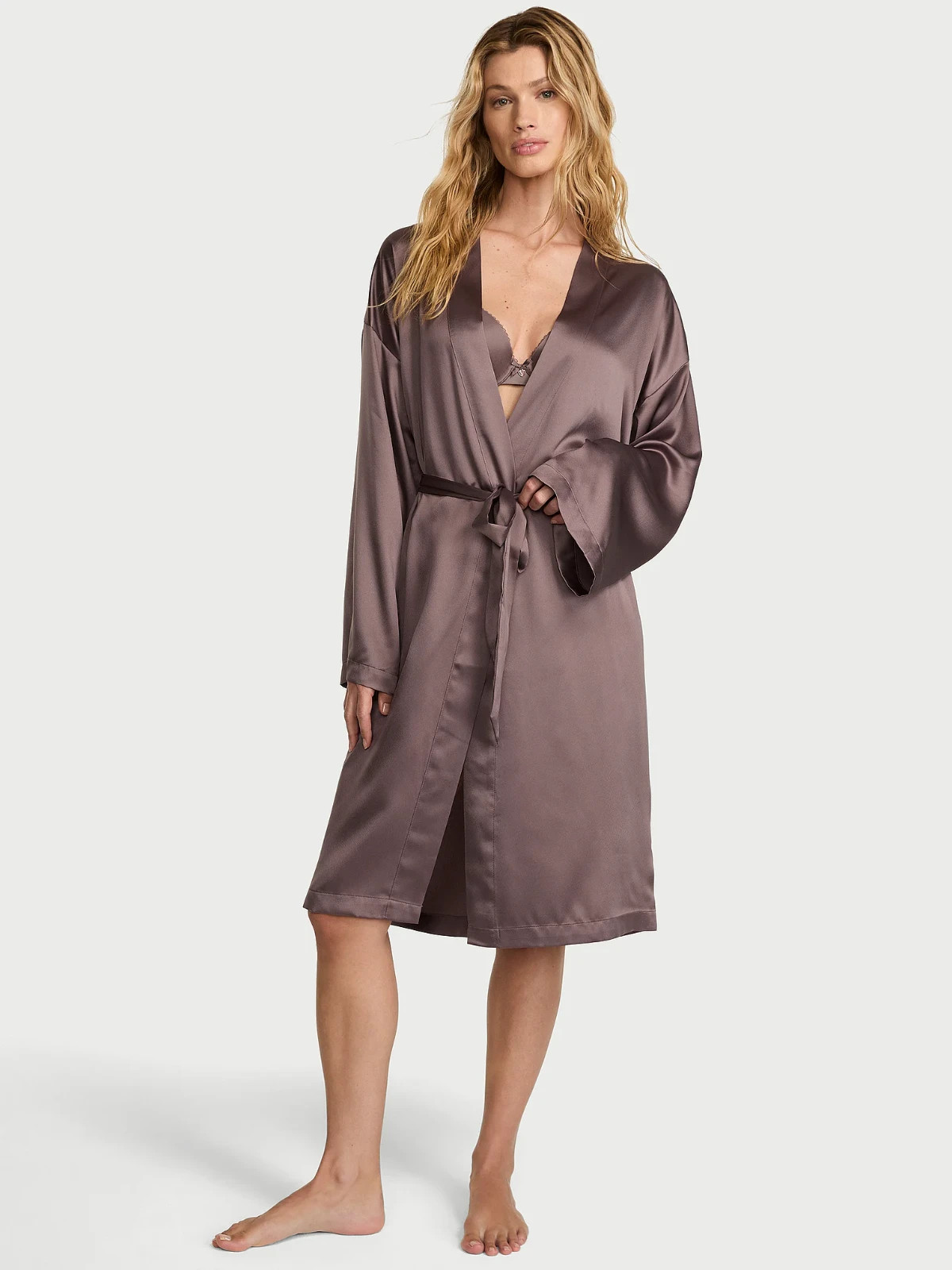 VICTORIA’S SECRET Satin Midi Robe Cloudy Grey Size M/L $69.95 New With Tags