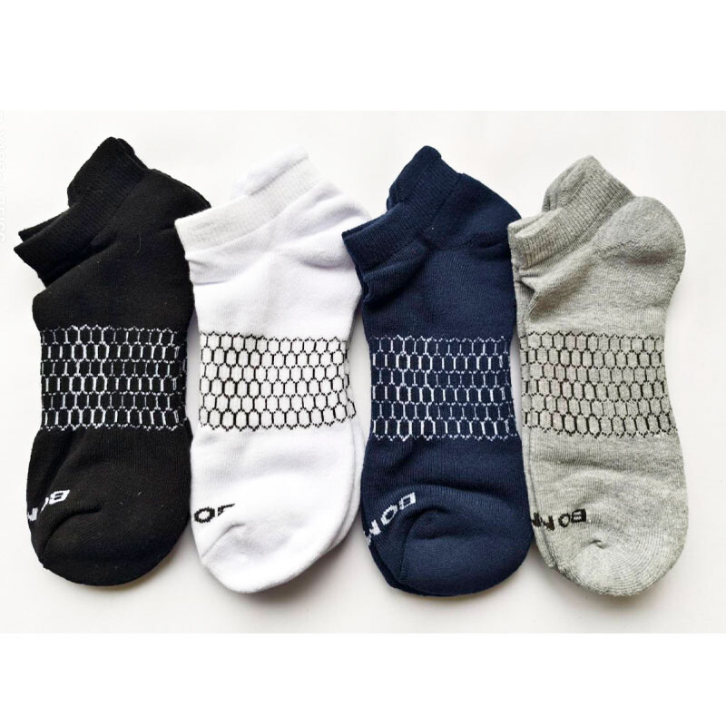 4 pairs Bombas All-Purpose Performance 4 Colors Ankle socks – Size Large 9-13