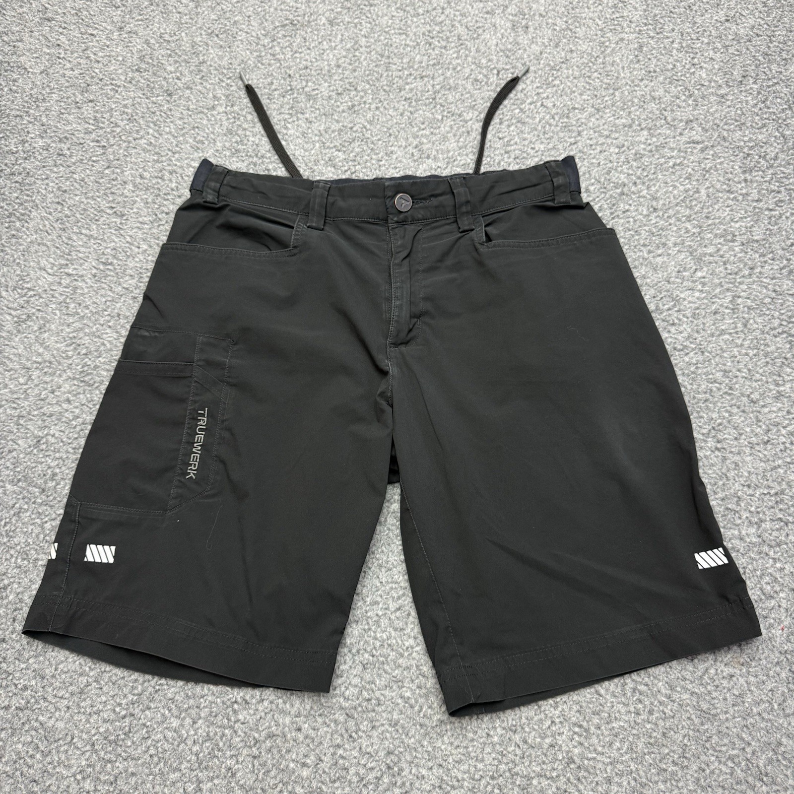 Truewerk Cloud Shorts Mens Size Medium Black Performance Tech Utility
