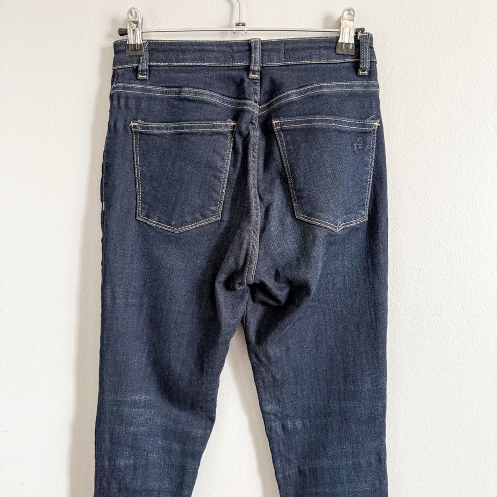 DL1961 Chrissy Skinny Dark Wash Premium Stretch Denim Size 24
