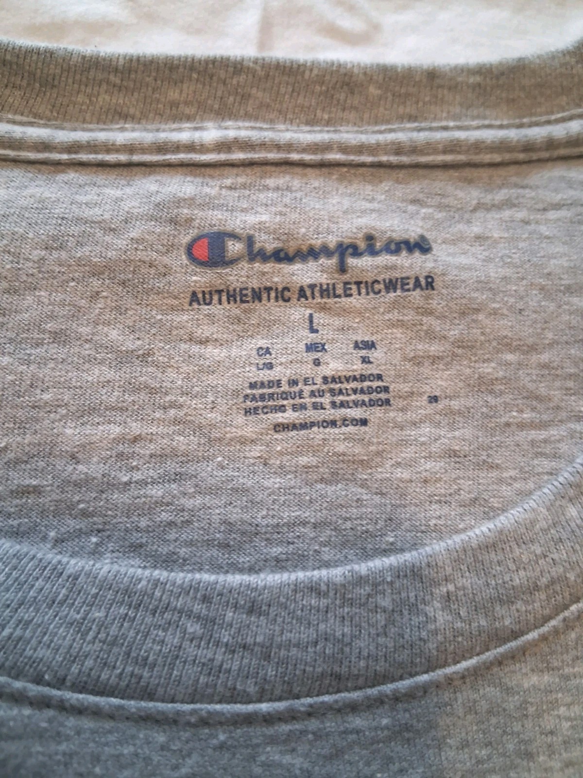 Champion Men’s Graphic T-Shirt Gray Short Sleeve Script Logo Size L Large…