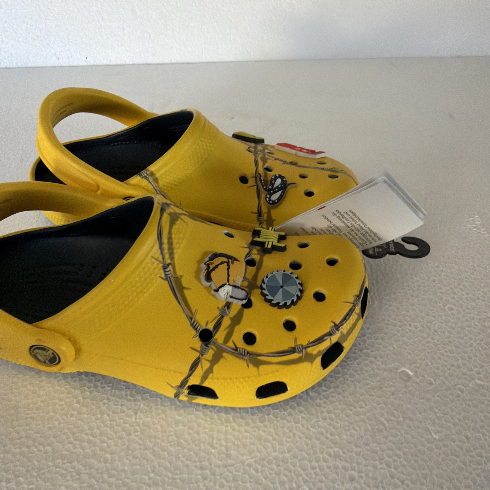 Post Malone Barbed Wire Crocs Yellow w/ Jibbitz Size Men 4 Women 6 Posty X 2019