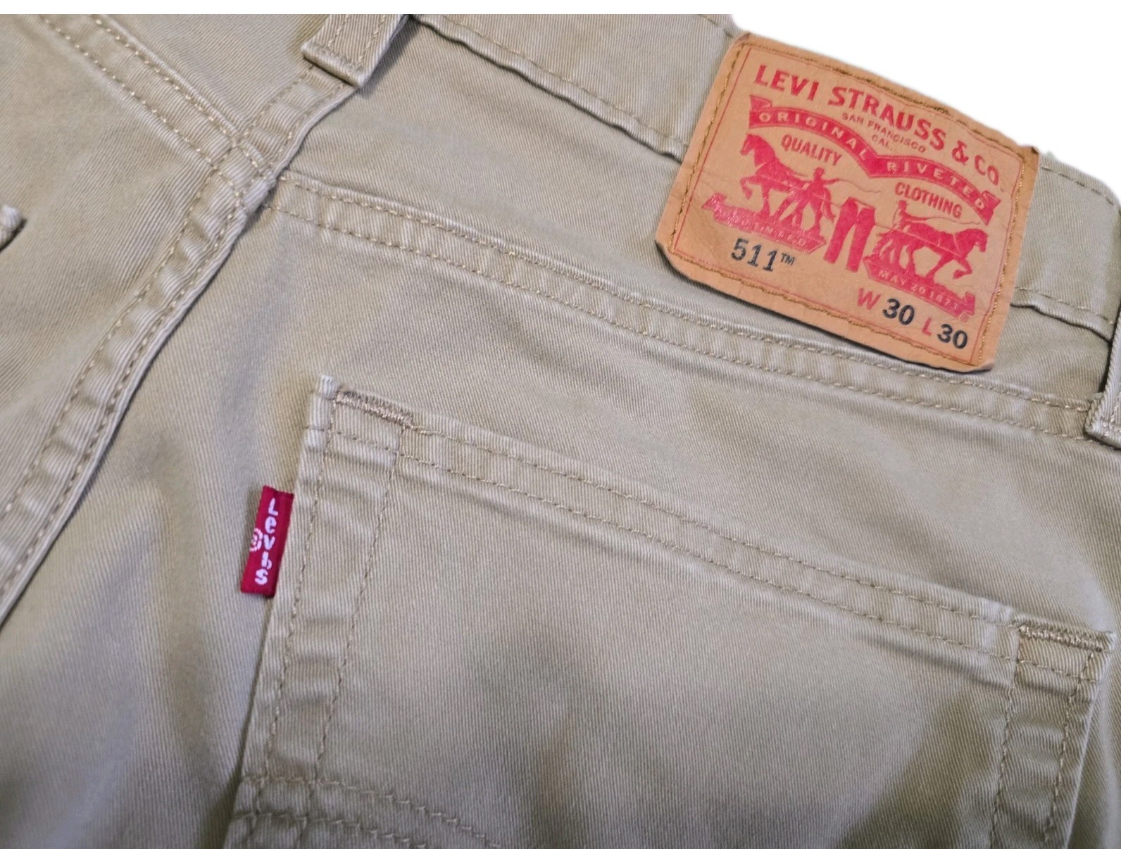 Levi’s 511 Slim Fit Jeans Tan Khaki Stretch Denim All Seasons W30 L30