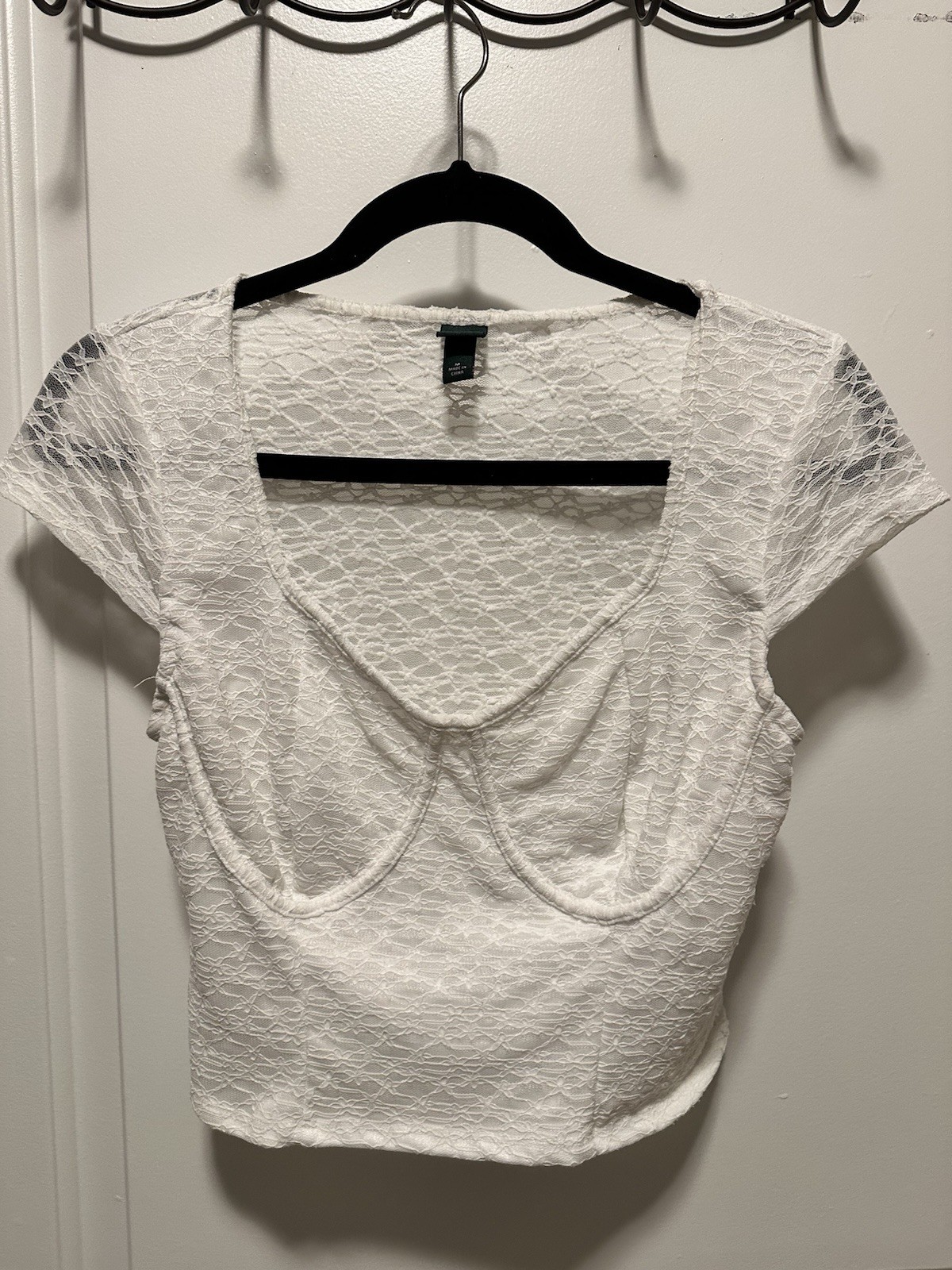 Wild Fable Women’s White Lace Lined Stretch V-Neck Cap Sleeve Crop Top M