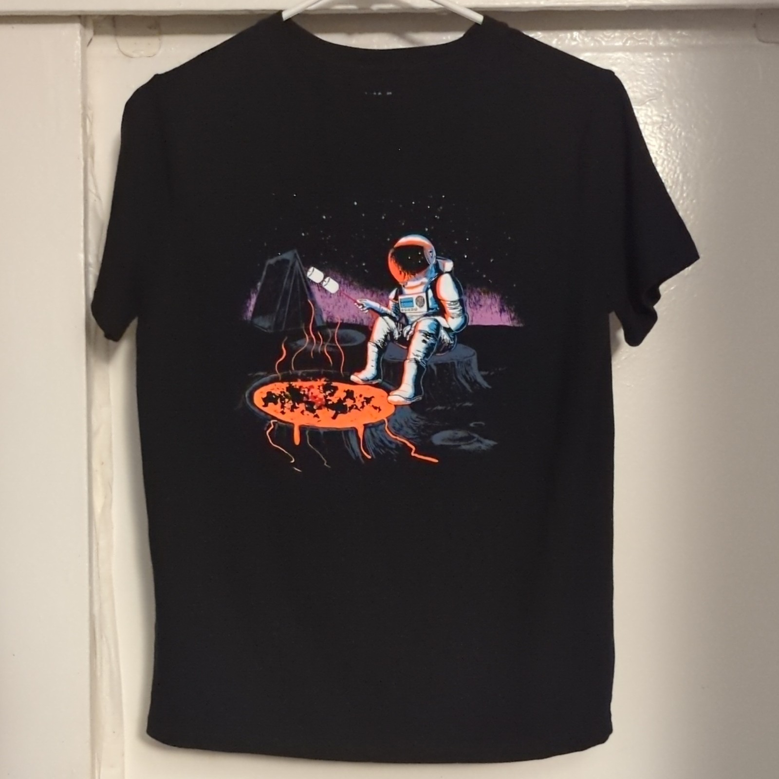 Cat & Jack Boys XL (14) Black Astronaut Space Camping Graphic T-Shirt SS Crew