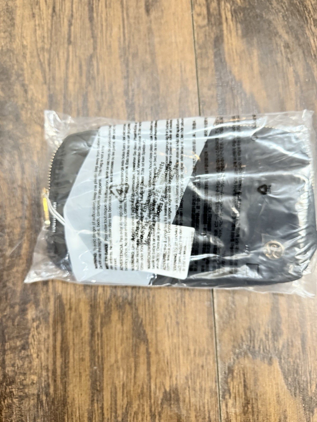 Lululemon Everywhere Women’s Belt Bag – Black (142500085)