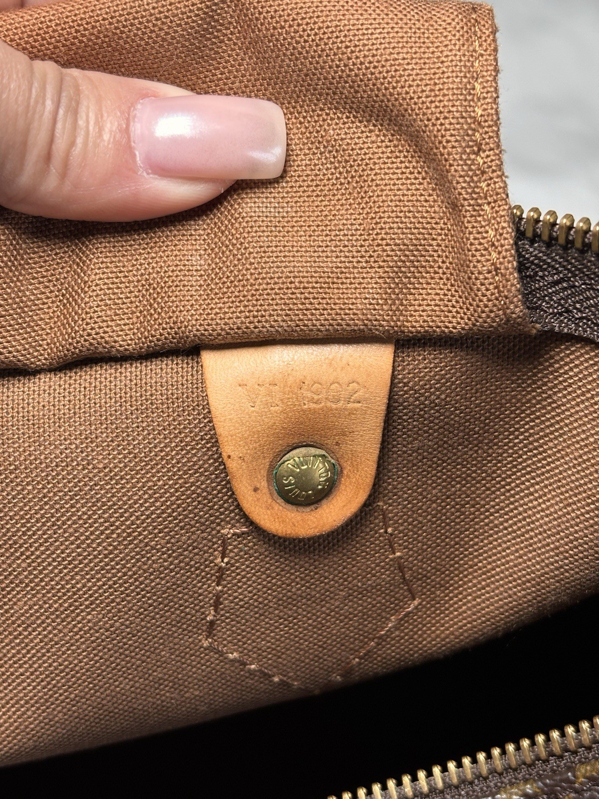 Vintage Louis Vuitton Monogram Speedy 35