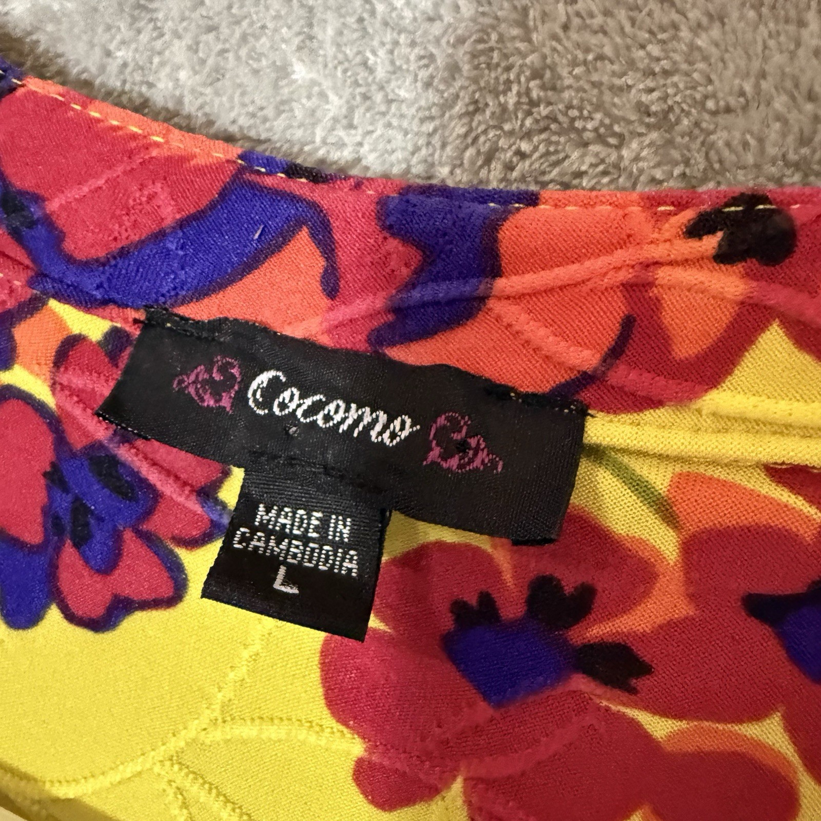 Cocomo Woman Top Large L Yellow Floral Tropical Roll Tab Sleeve Popover Blouse