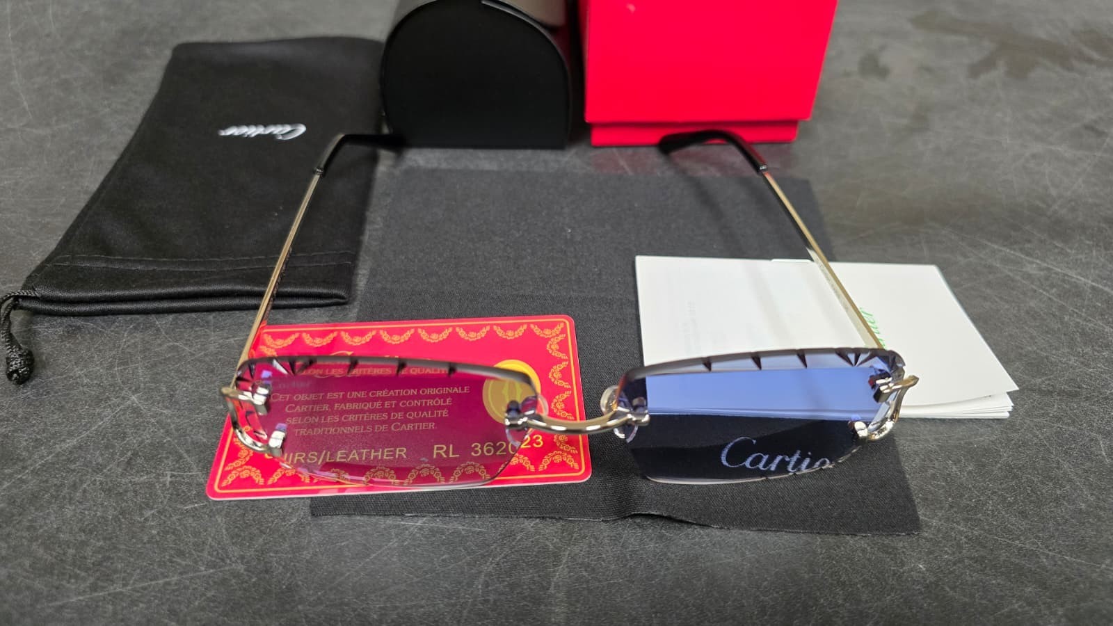 Cartier Big C Diamond Cut Red to Blue Fade Frameless Lens Gold Frame Big Box Ed.