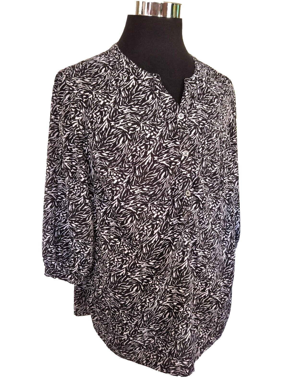 C.J. Banks Women’s Blouse Size X Black & White Pullover Polyester -Spandex