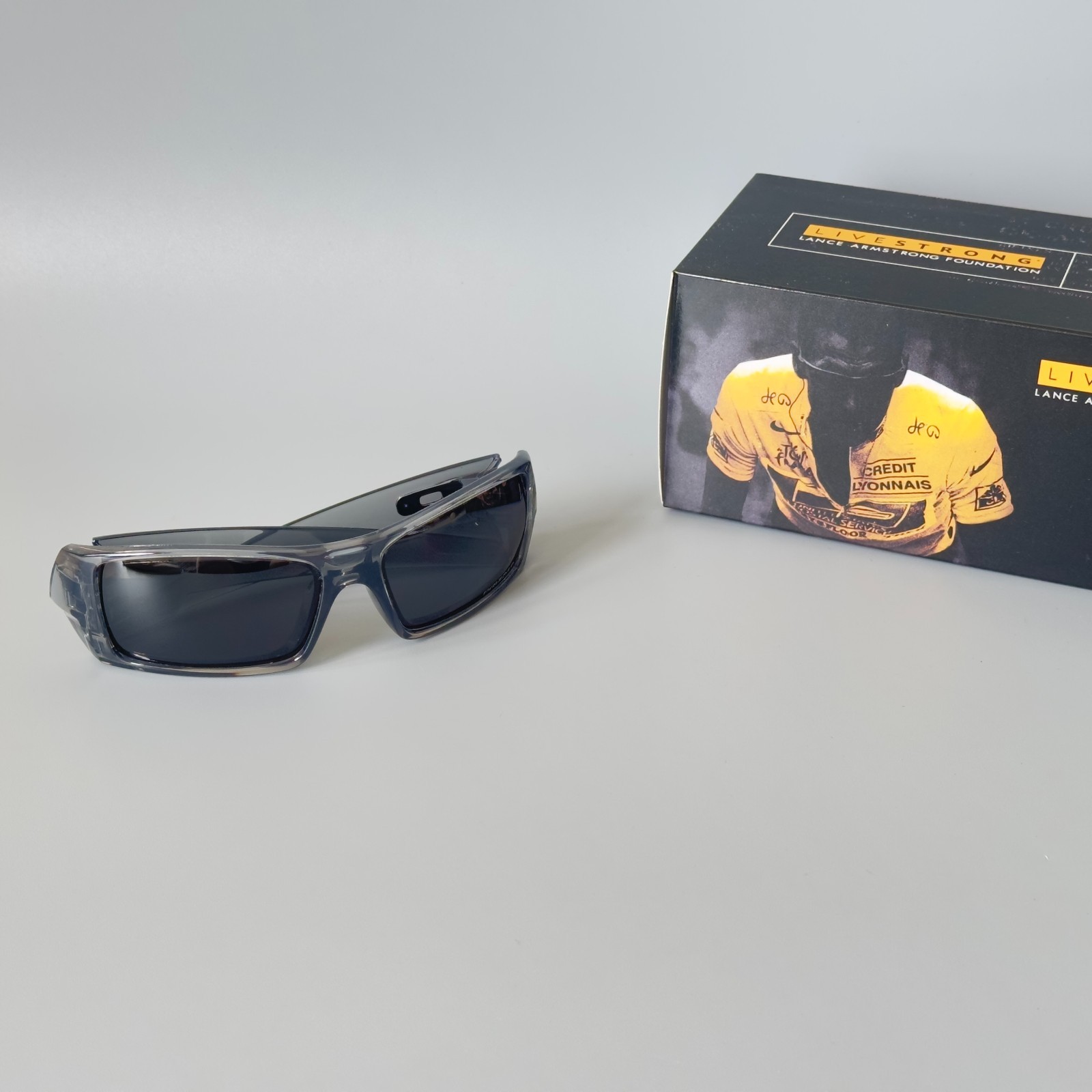 Oakley Gascan OO9014 Polarized Sunglasses Gray transparent Frame Black Lens