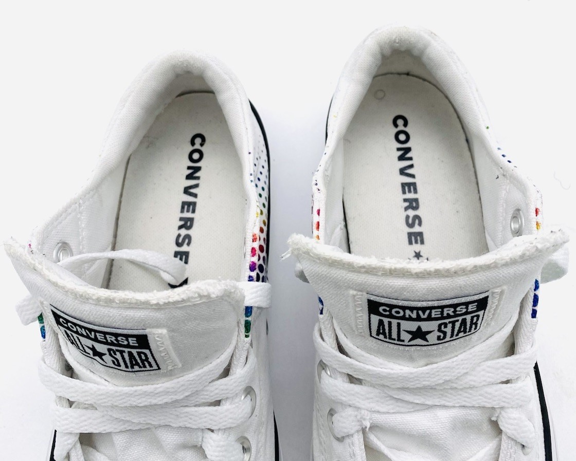 Converse Women’s Rainbow Dot Madison White Canvas Sneakers Shows 567260F Size 11