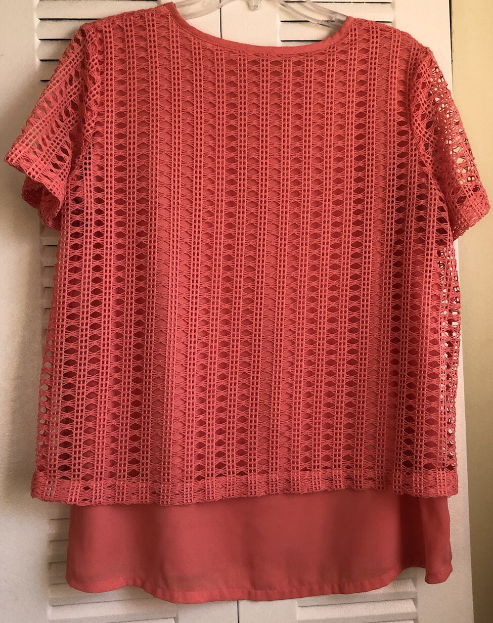 Blair Women’s Medium Crocheted Tunic Blouse Light Coral ~Excellent Used Cond~