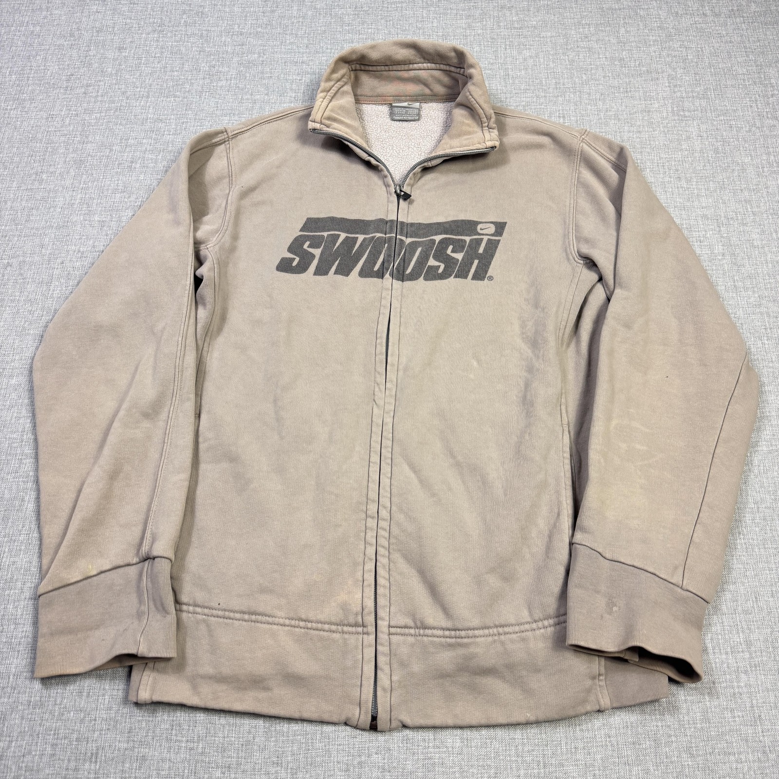 Nike Sweatshirt Mens Small Beige Full Zip Lined Insulated Pockets Graphic