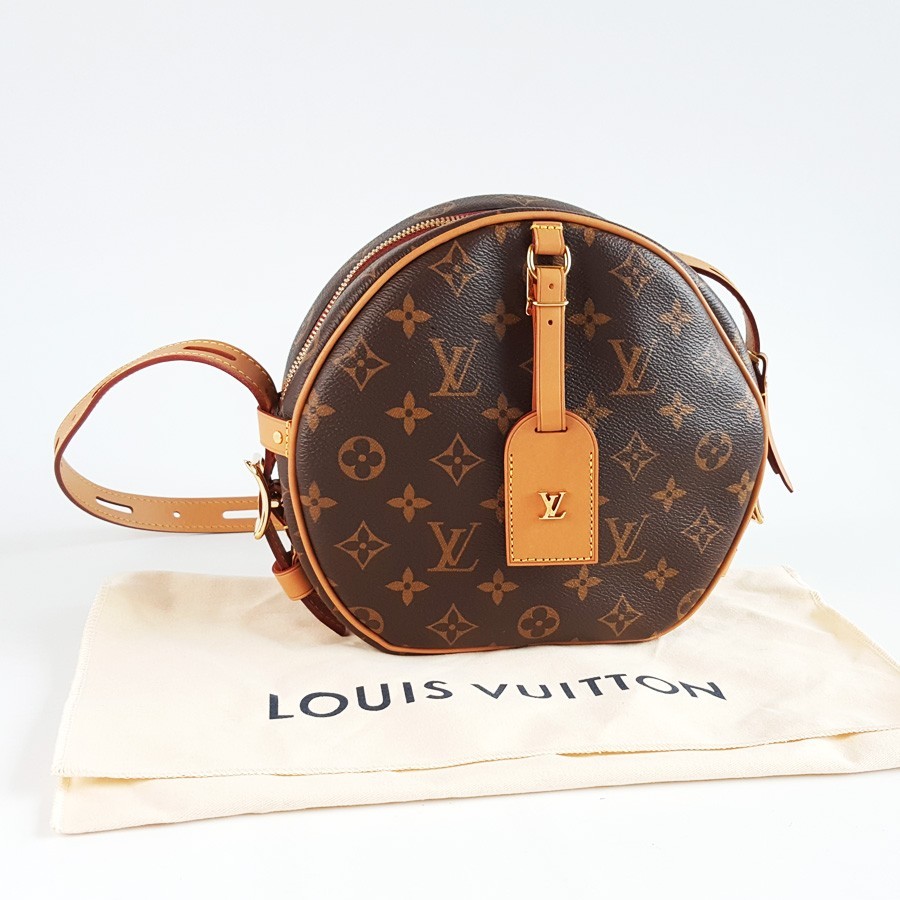 Louis Vuitton Round Boîte Chapeau Souple brown monogram shoulder crossbody bag