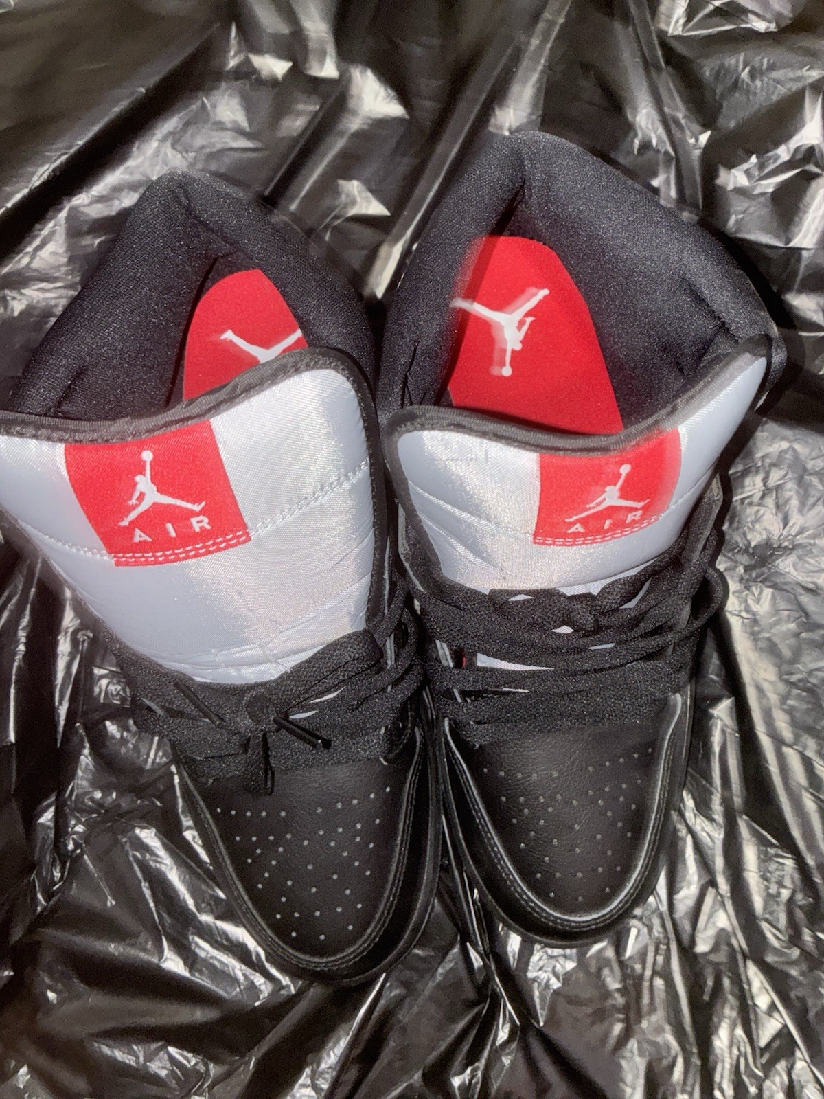 Size 10 – Air Jordan 1 SE Mid Black Metallic Reimagined