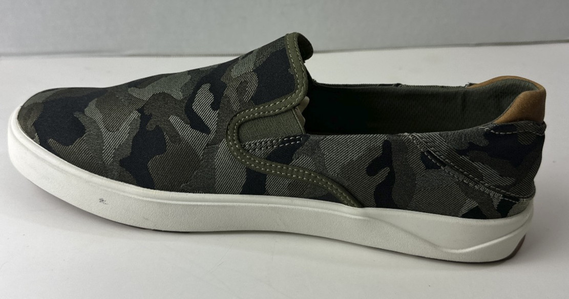 OLUKAI Lae’ahi Pa’i Camo Green Slip On Casual 10444-6ZKE Men’s Shoes Size 11