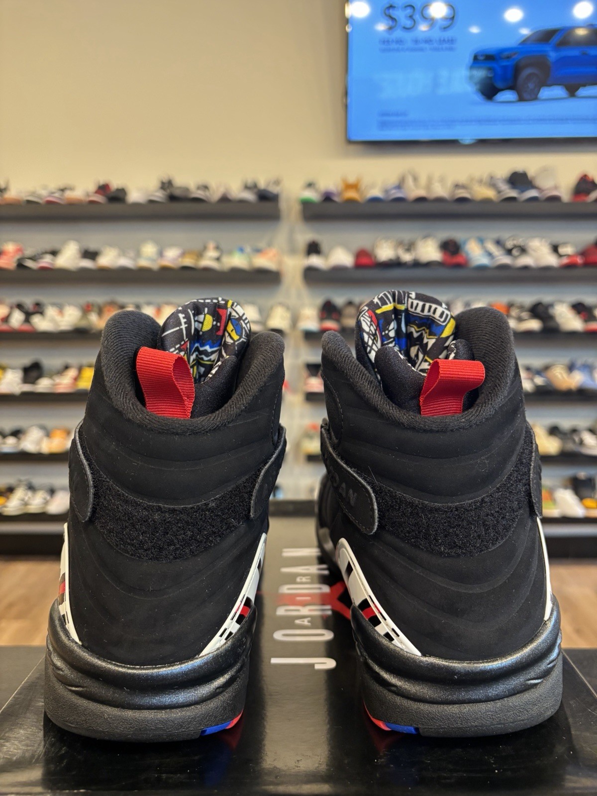 Jordan 8 Playoff 2023 Size 11.5 Pre-Owned 305381-062 Black Yellow