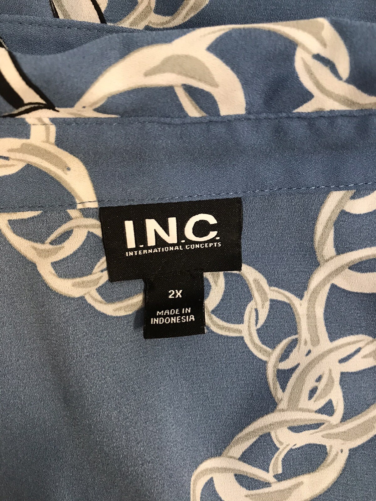 INC 2X Plus Top Chains Prints Button Up Shirt Low Cut Long Sleeves Easywear Sexy
