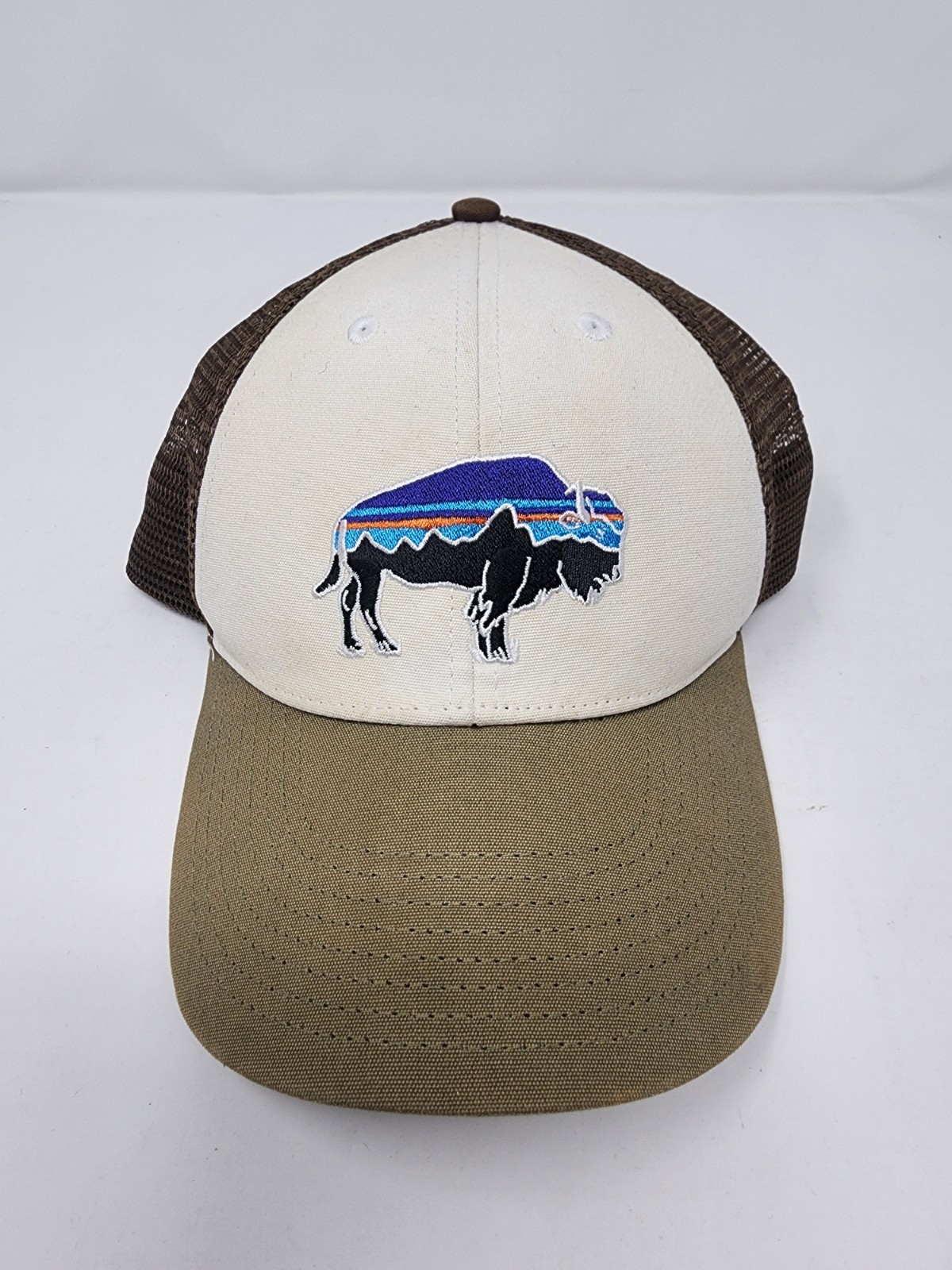 Patagonia Fitz Roy Bison Lo Pro Trucker Hat Snapback Meshback Cap Brown White