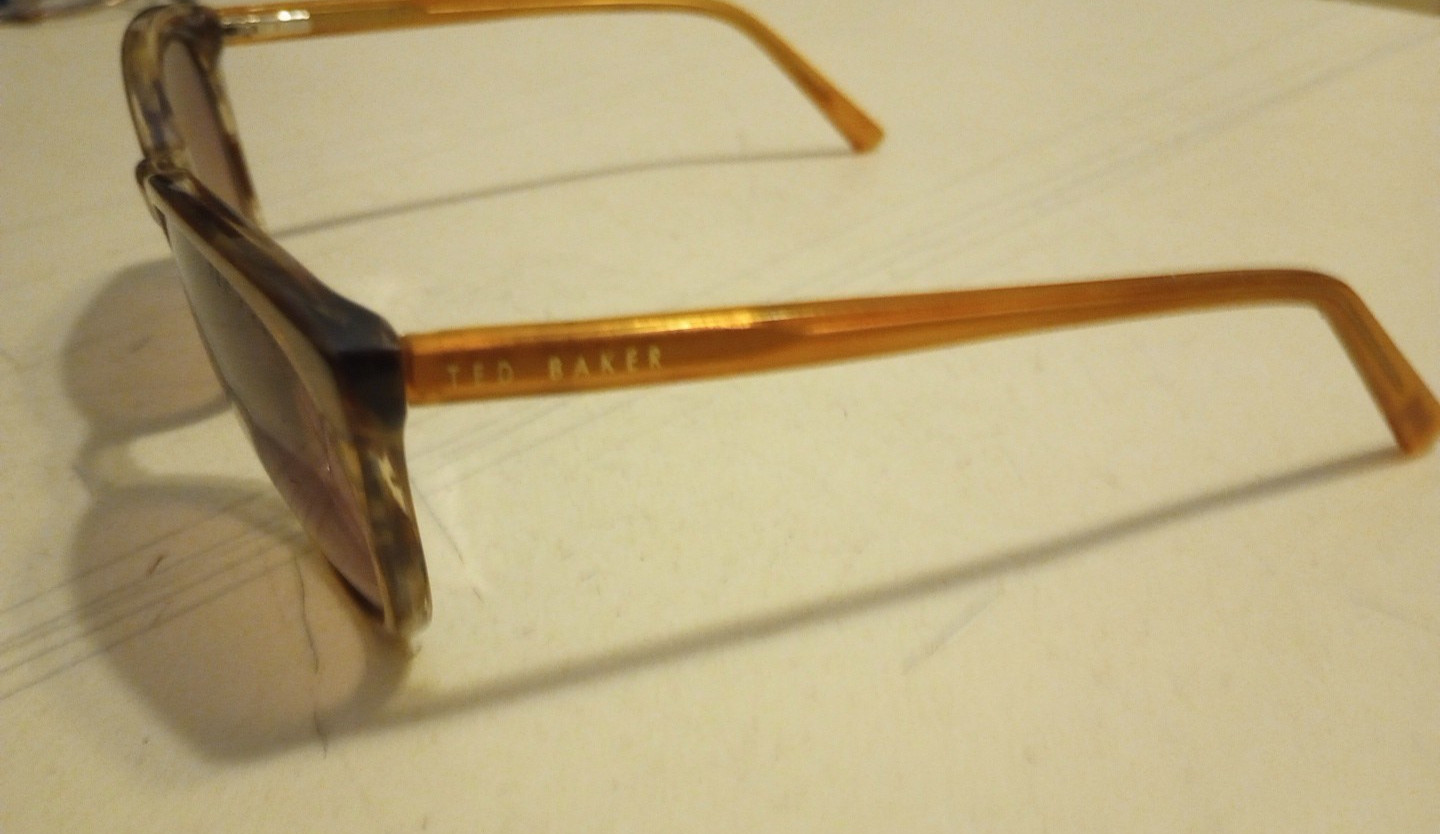 Ted Baker TB121 HONEY 53-20-140 mm Sunglasses – GOOD USED CONDITION – READ DESC.
